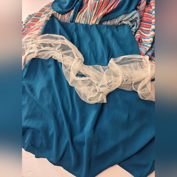 Reversible Dance  Dress With Crinnoline - Picture 15 of 16